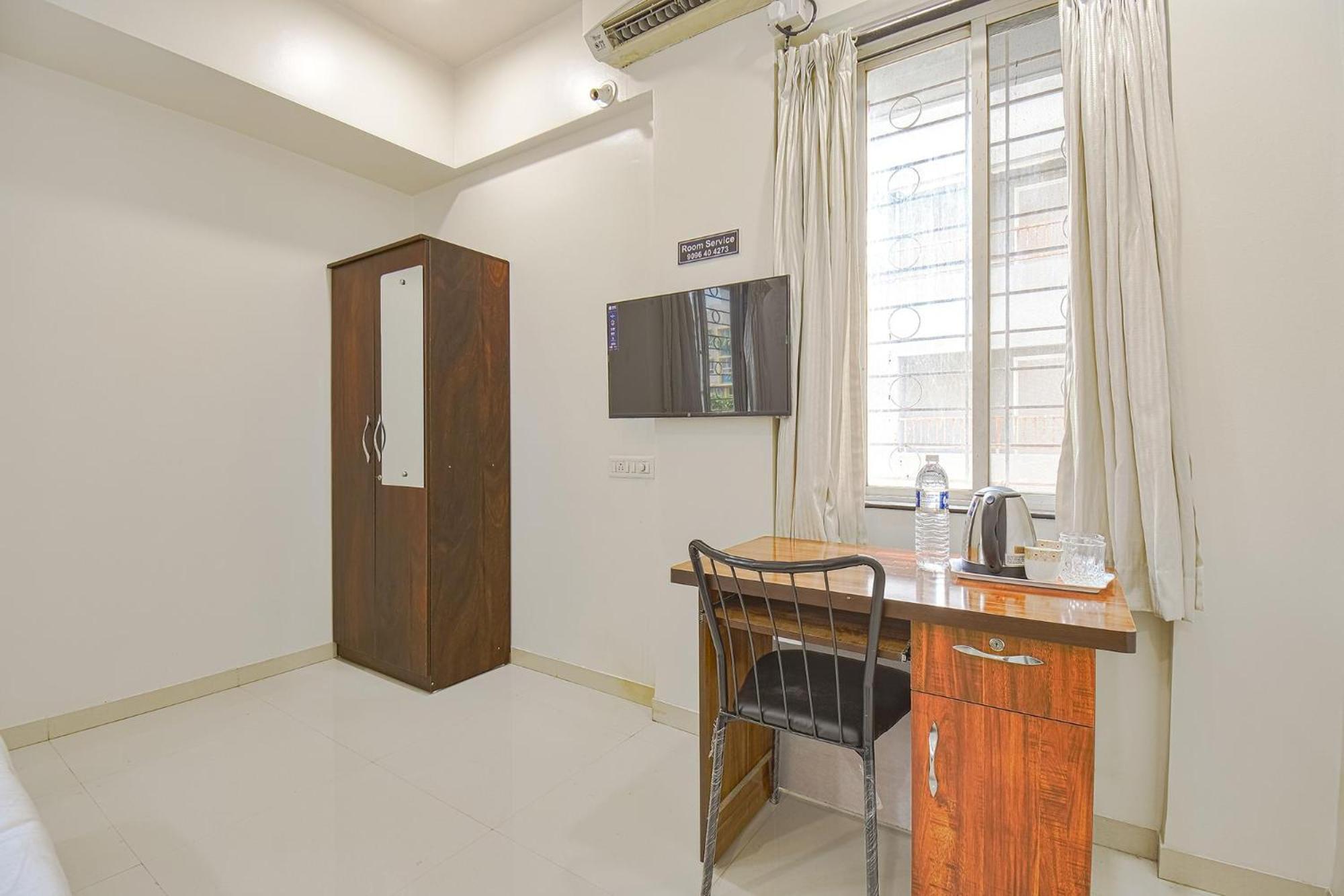 Fabhotel Skylight Studio Rooms - Nr Mcf Camp Πούνε Εξωτερικό φωτογραφία